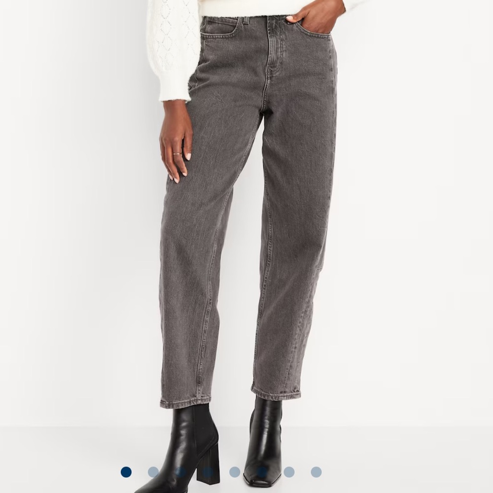 Old Navy High Rise Barrel Leg Jeans